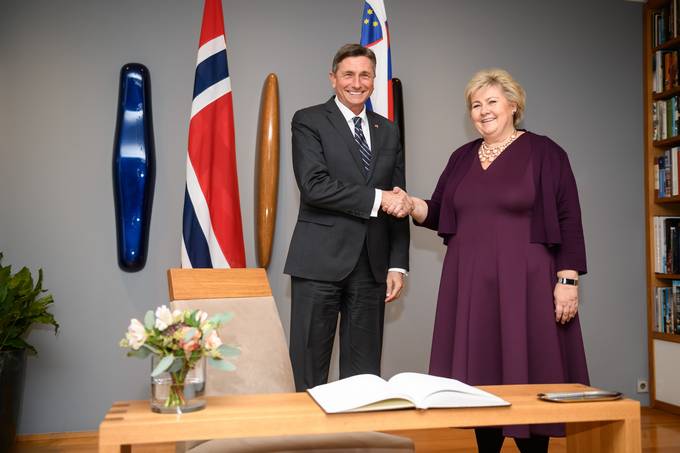 Kralj Harald V. in predsednik Pahor o skupnih vrednotah in trdnem prijateljstvu med obema narodoma in državama